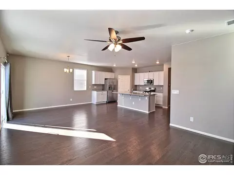 923 Charlton Dr, Windsor, CO 80550 photo 4