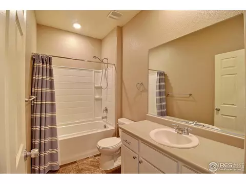 923 Charlton Dr, Windsor, CO 80550 photo 26