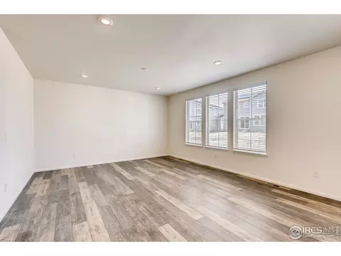 12885 Clearview St, Longmont, CO 80504 photo 4
