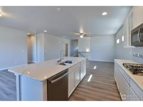857 Sunlight Peak Dr, Windsor, CO 80550 photo 4