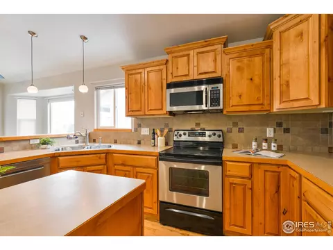 560 Mount Massive St, Berthoud, CO 80513 photo 13