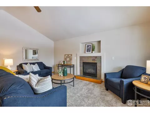 560 Mount Massive St, Berthoud, CO 80513 photo 6