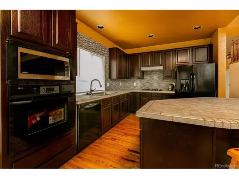 1910 E 101st Ct, Thornton, CO 80229 photo 12