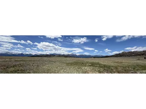 415 Oak Grove Cir, Westcliffe, CO 81252
