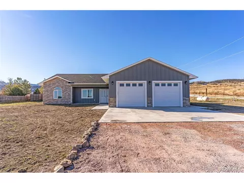 1367 York Ave, Canon City, CO 81212