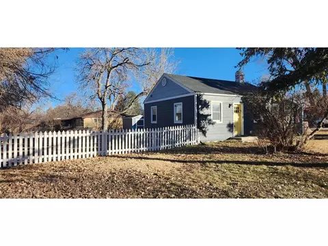 2300 Iris St, Lakewood, CO 80215 photo 2