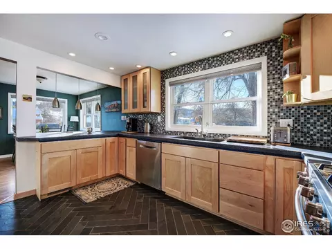 1805 Balsam Ave, Boulder, CO 80304 photo 2