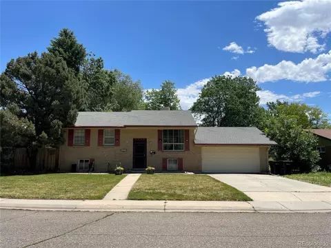 8562 Chase St, Arvada, CO 80003