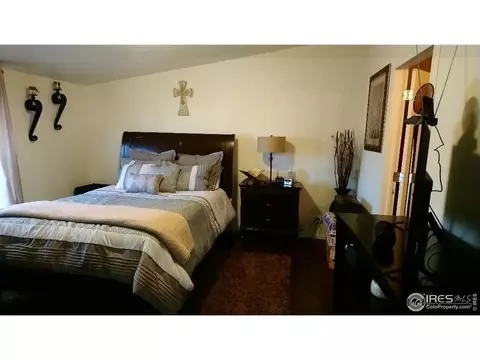 377 34th Ave, Greeley, CO 80631 photo 2