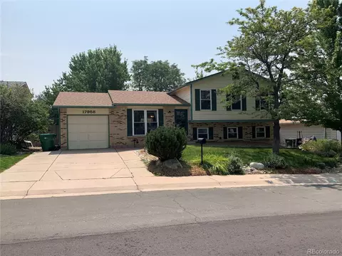 17958 E Pacific Pl, Aurora, CO 80013 photo 1