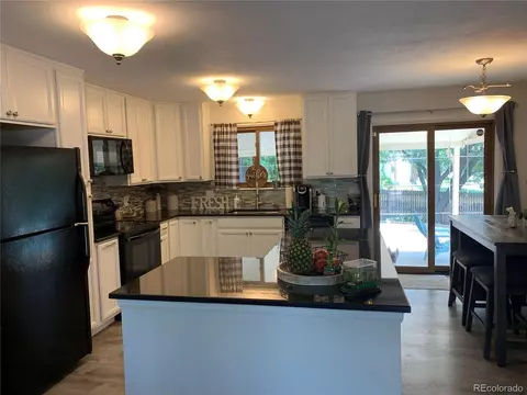17958 E Pacific Pl, Aurora, CO 80013 photo 9