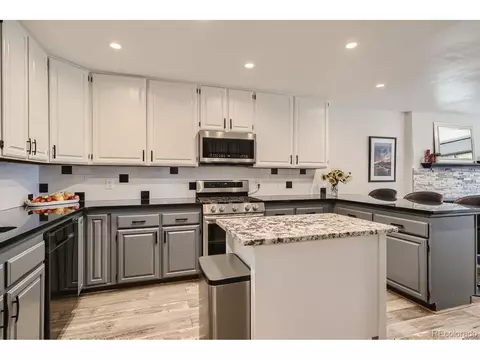 6403 S Sycamore St, Littleton, CO 80120