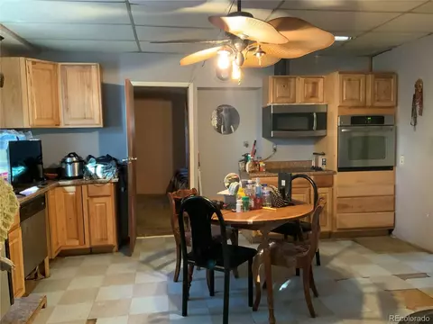 130 E 4 St, Walsenburg, CO 81089 photo 7