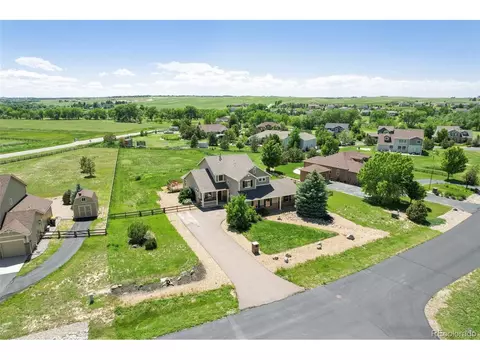 42125 Las Colinas Dr, Elizabeth, CO 80107