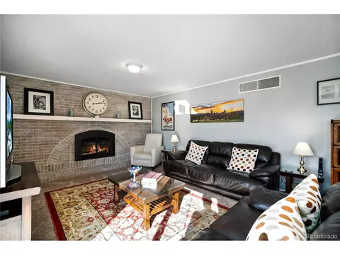 7422 E Bates Dr, Denver, CO 80231 photo 11