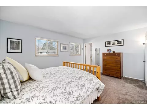 7422 E Bates Dr, Denver, CO 80231 photo 24