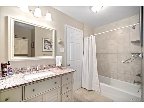 7422 E Bates Dr, Denver, CO 80231 photo 9