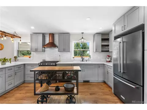 2534 S Eagle St, Aurora, CO 80014 photo 8