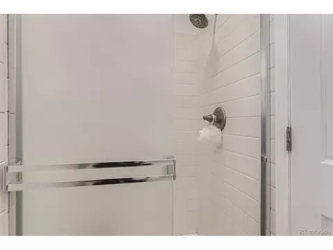 Undisclosed, Aurora, CO 80012 photo 16