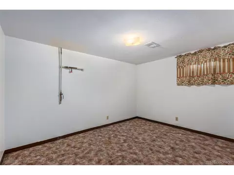 Undisclosed, Thornton, CO 80260 photo 27