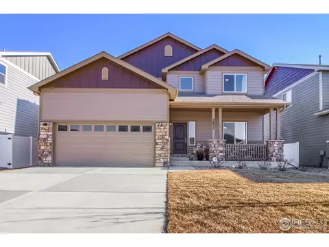 5621 Clarence Dr, Windsor, CO 80550 photo 1