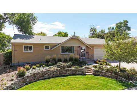 3570 W Pimlico Ave, Englewood, CO 80110
