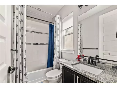 Bath - 25537 E Alder Dr, Aurora, CO 80016 photo 8 of 11
