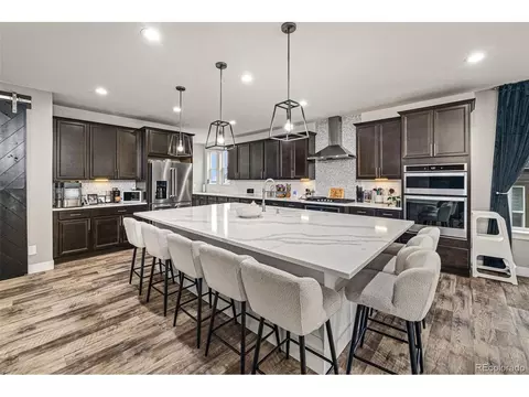 Kitchen - 25537 E Alder Dr, Aurora, CO 80016 photo 3 of 7