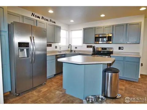 2327 74th Ave, Greeley, CO 80634 photo 5