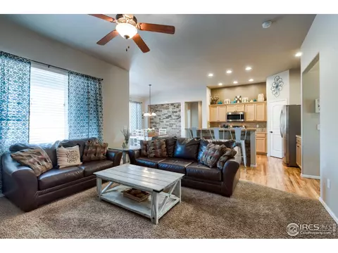 621 Dee Rd, Johnstown, CO 80534 photo 7