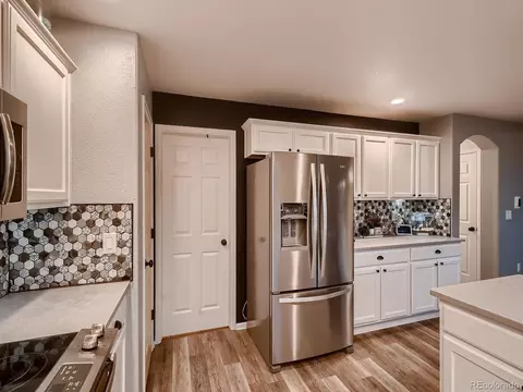 2759 E 140th Ave, Thornton, CO 80602 photo 11