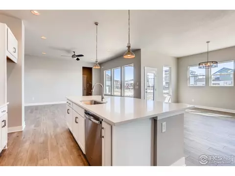 21481 E 60th Ave, Aurora, CO 80019 photo 14