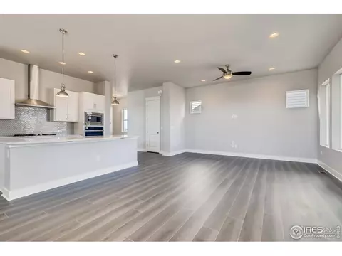 21621 E 60th Ave, Aurora, CO 80019 photo 8