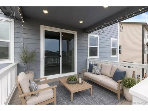 Exterior - 5388 Riverbend Ave, Longmont, CO 80504 photo 4 of 10