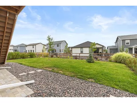 Exterior - 5388 Riverbend Ave, Longmont, CO 80504 photo 7 of 10