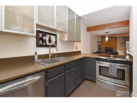 3133 Bell Dr, Boulder, CO 80301 photo 5