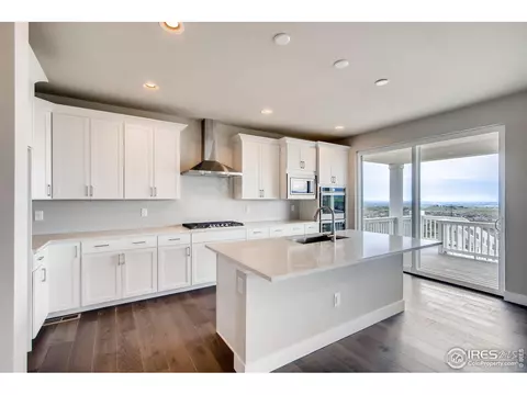 525 E Michigan Ave, Berthoud, CO 80513 photo 8