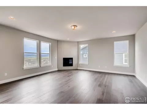 525 E Michigan Ave, Berthoud, CO 80513 photo 5