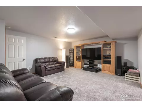 1499 Walnut St, Windsor, CO 80550 photo 35