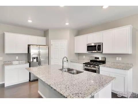 10422 Chinook Ave, Firestone, CO 80520 photo 9
