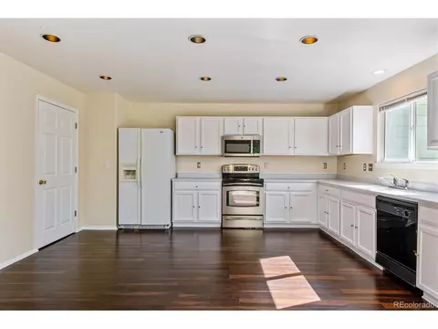2901 E 107th Ct, Northglenn, CO 80233 photo 14