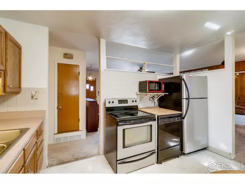 2284 Edgewood Dr, Boulder, CO 80304 photo 12
