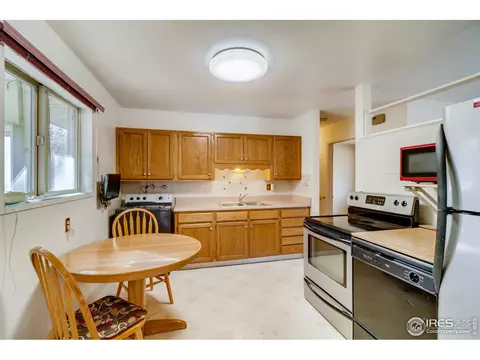 2284 Edgewood Dr, Boulder, CO 80304 photo 6