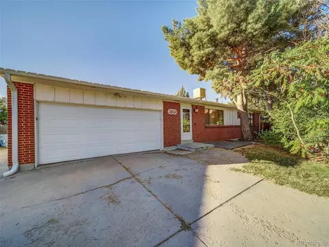 16552 E 7th Pl, Aurora, CO 80011 photo 1