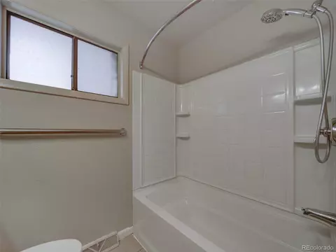 16552 E 7th Pl, Aurora, CO 80011 photo 17
