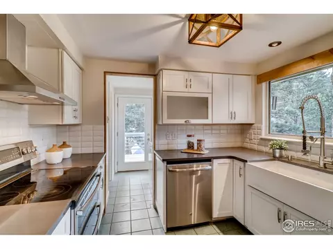 784 Bow Mountain Rd, Boulder, CO 80304 photo 11
