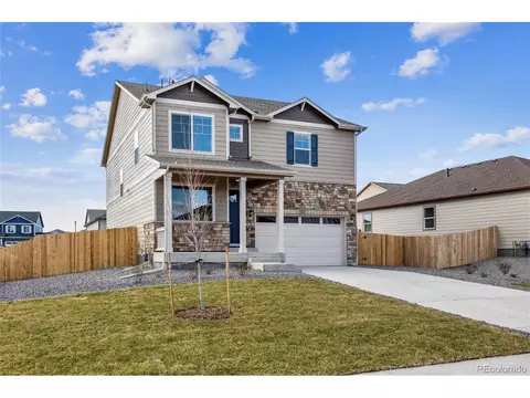 27554 E Byers Ave, Aurora, CO 80018 photo 2