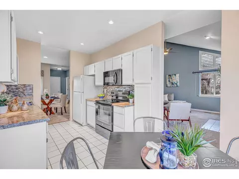 3393 Sentinel Dr, Boulder, CO 80301 photo 10