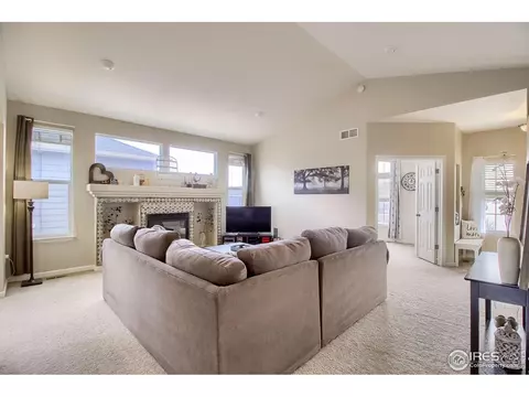 317 Dee Rd, Johnstown, CO 80534 photo 5