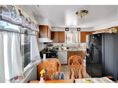16608 E 13th Ave, Aurora, CO 80011 photo 21